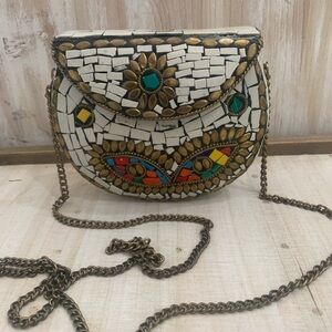 Gorgeous Mosaic Chain Shoulder Bag - White and Gold and colorful stones